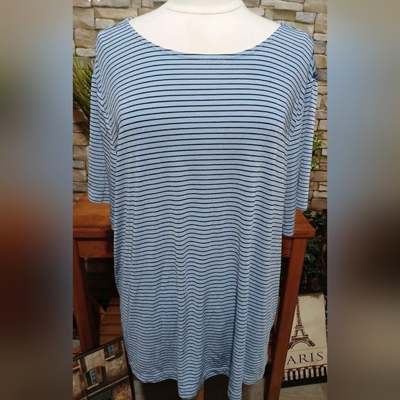John Paul Richard 26/28 Striped Stretchy Top Shimmer‎ - Picture 1 of 3